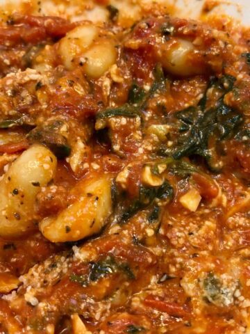 Gnocchi with spinach and mozzarella