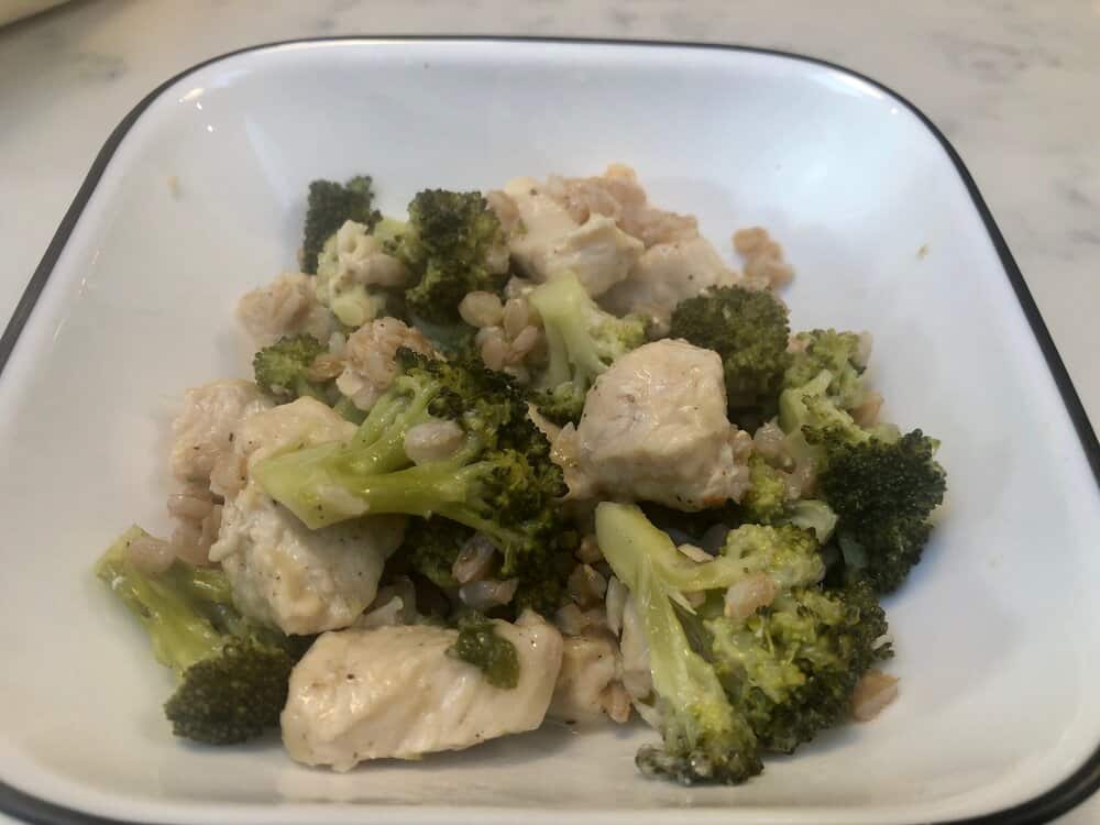 Healthy lemon garlic chicken with farro