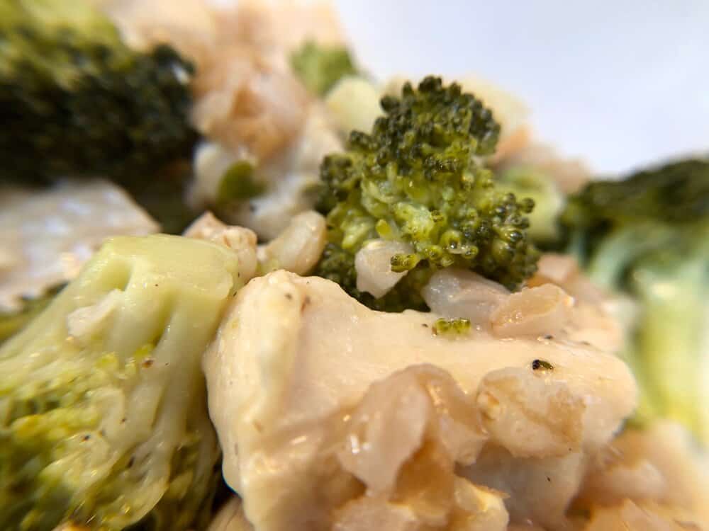 Healthy lemon garlic chicken with farro