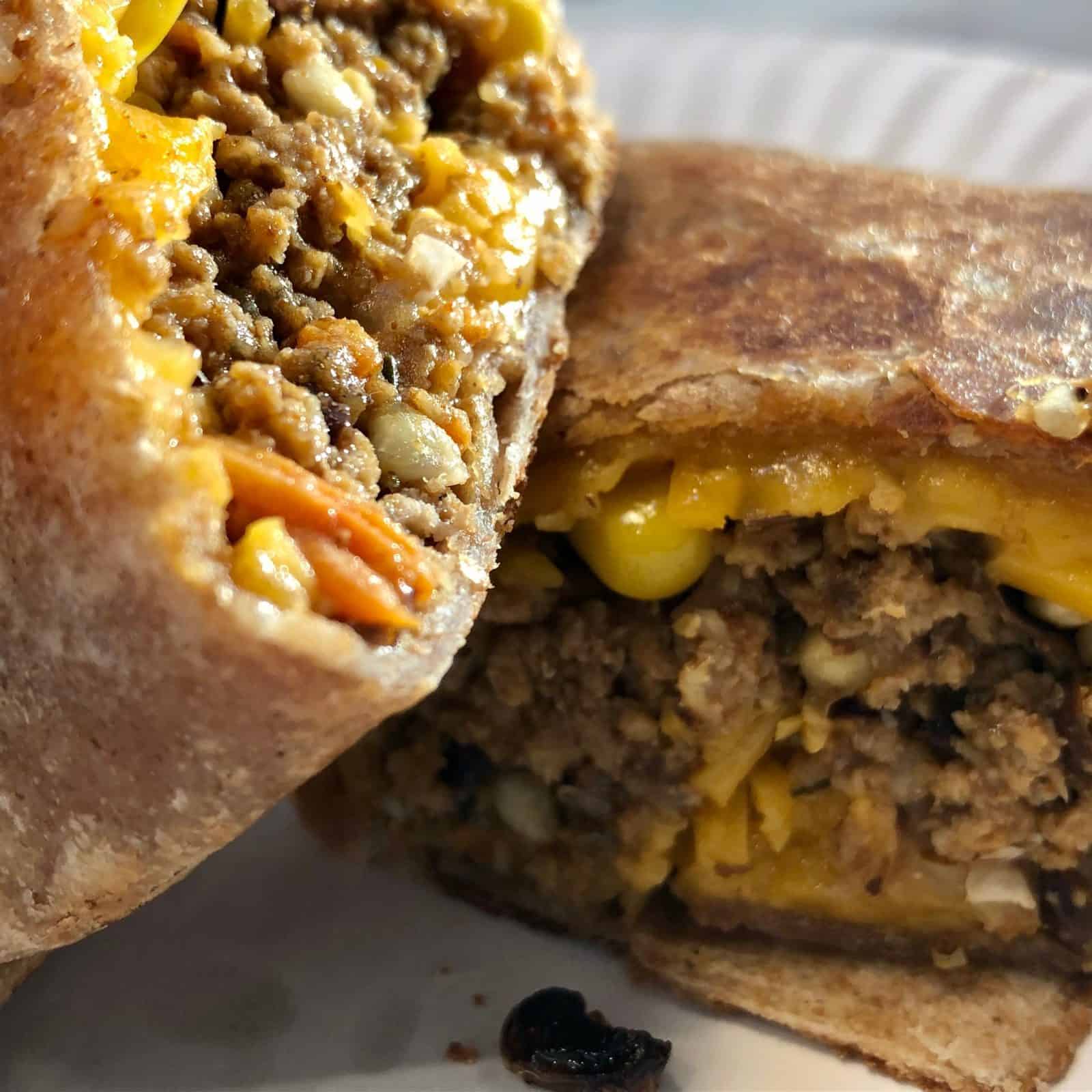 Ground Turkey Burrito with Black Beans - The Skinny Guinea