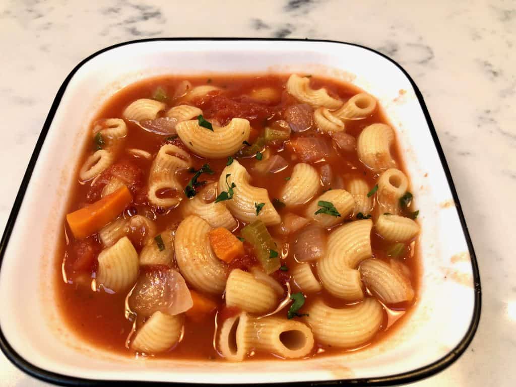 Pasta fagioli (pasta fazool)